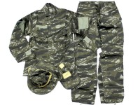 Uniform ACU Tiger Stripe Night Swiss Arms M