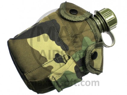 Field Bottle with Cup Woodland