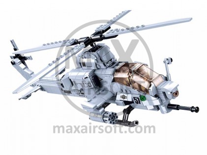 Sluban Large Attack Helicopter B0838