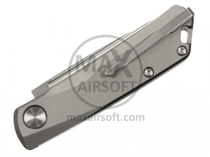 Real Steel Luna Titan N690 Knife