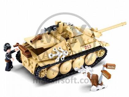 Sluban Tank Destroyer B0976